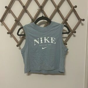 Nike Crop Tank